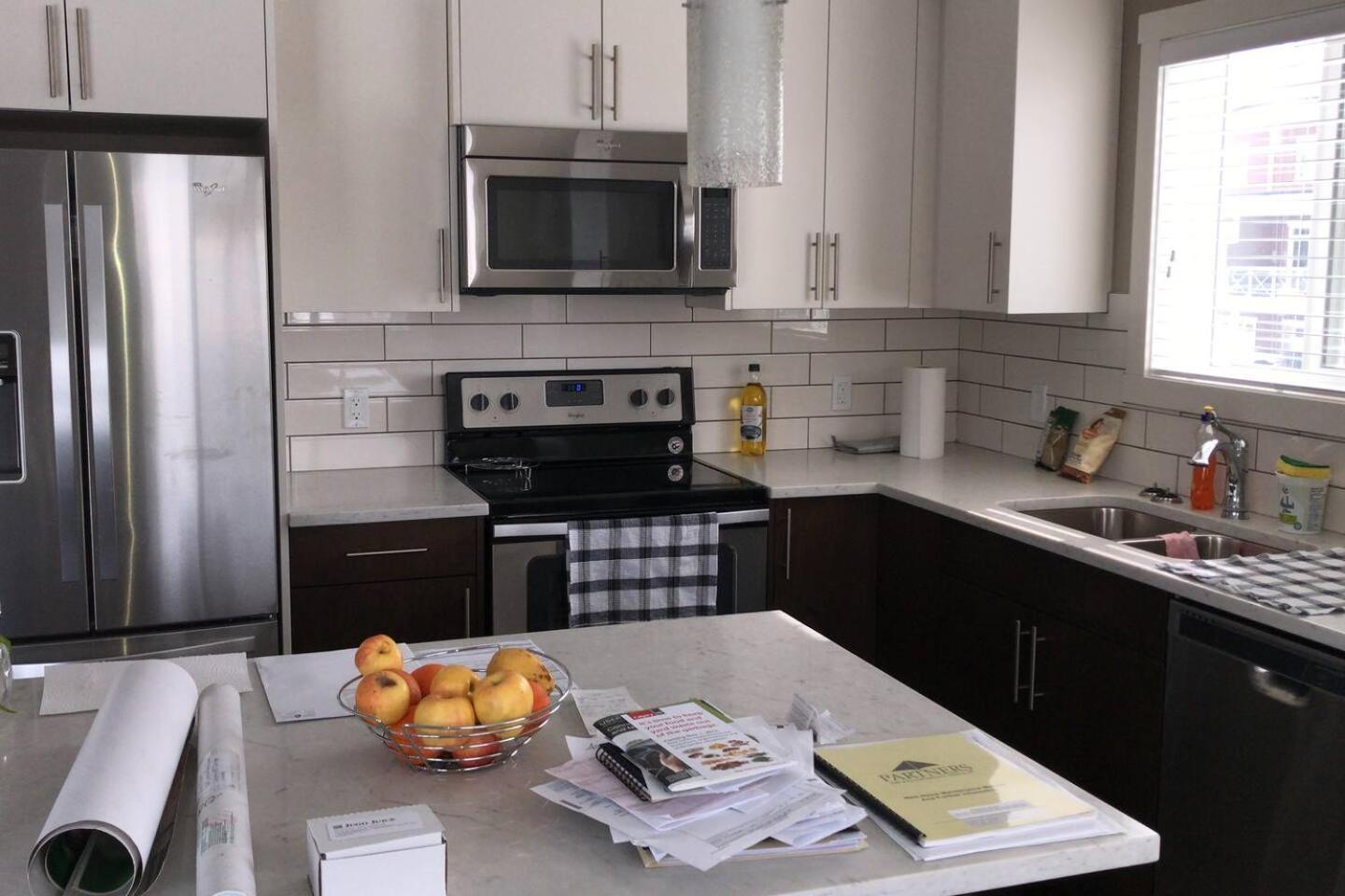Home Stay! Calgary Extérieur photo